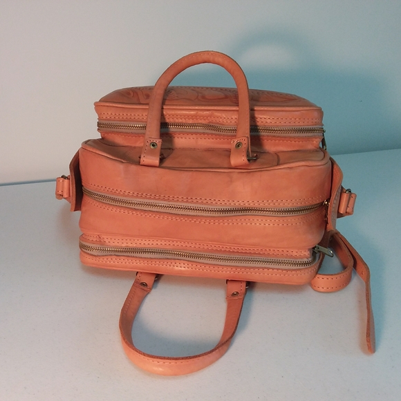 Forgotten West Leather Tooled Handbag - Picture 7 of 14